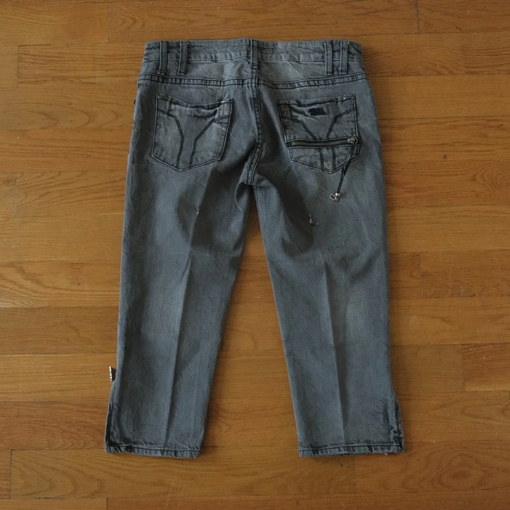 Coco Bongo‎ Capris Gray Faded Ankle Zip Cotton Grunge 30 Cropped Jeans